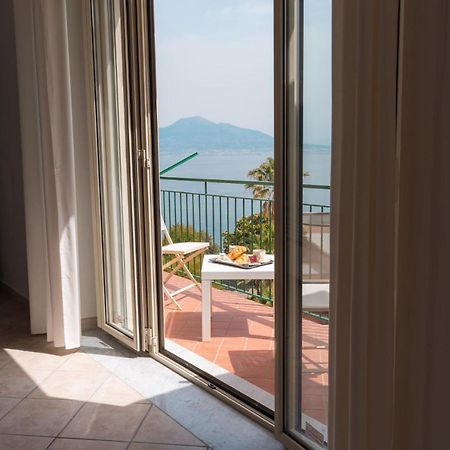 Amazing Sea&Vesuvio View Suite Vico Equense Extérieur photo